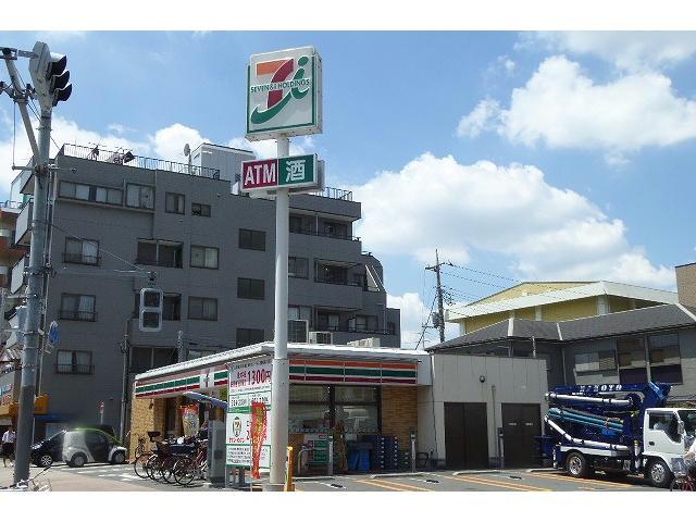 コンビニ　セブンイレブン葛飾亀有4丁目店（コンビニ）まで214m