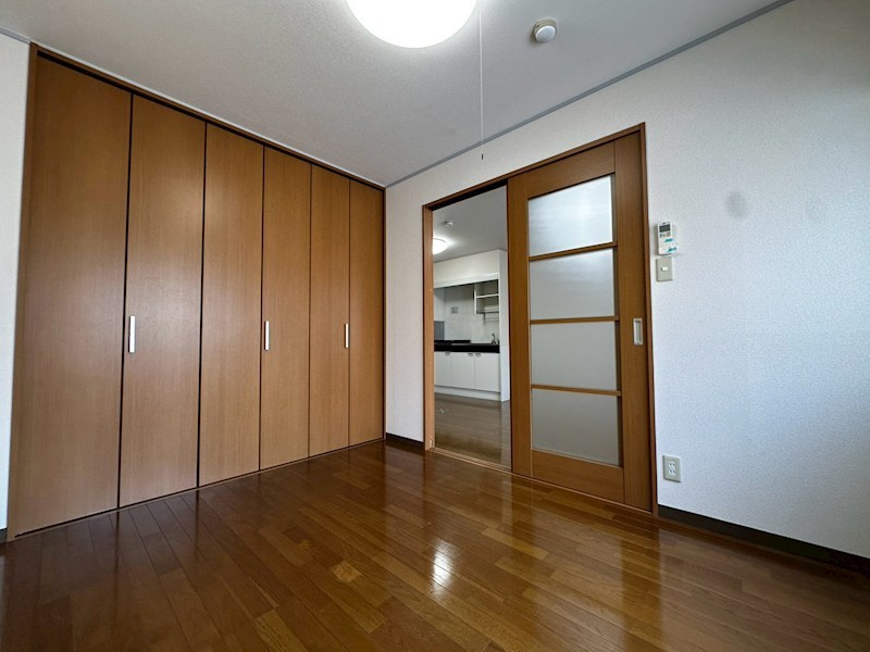 その他部屋・スペース　明るい洋室！