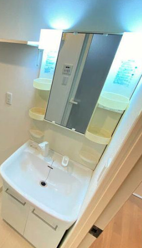 洗面設備　洗面所です