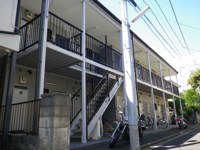 建物外観　★駅又は現地待ち合わせでのご案内が可能です★