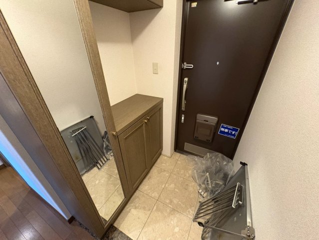 玄関　サンパーク幅下