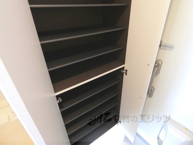 その他設備　下駄箱