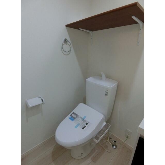 トイレ　ウォシュレット付き！