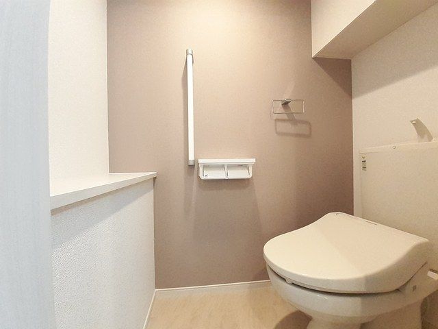 トイレ　シンプルで使いやすいトイレです