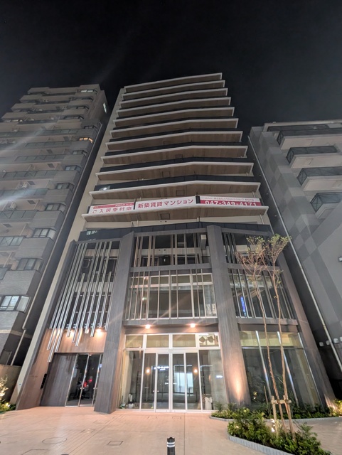 建物外観　外観　テナント側（夜ｖｅｒ）
