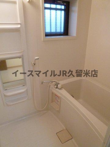 バス・シャワールーム　ゆったり過ごせるお風呂です