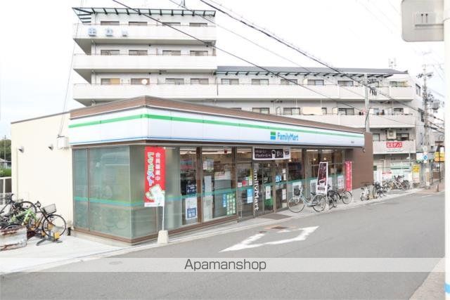 コンビニ　ファミリーマート　萱島駅前店（コンビニ）まで604m
