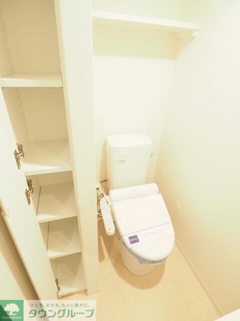 東急大井町線 中延駅 徒歩2分 13階建 築13年のトイレ写真