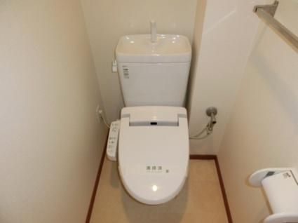 大阪モノレール彩都線 豊川駅 徒歩9分 3階建 築16年のトイレ写真