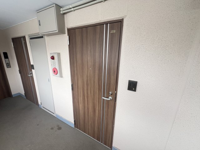 M.ONEビルの外観写真