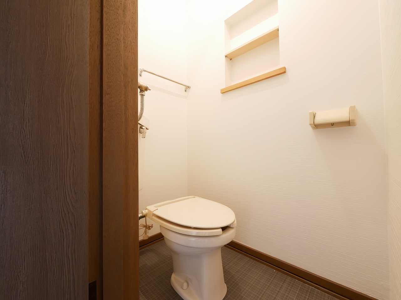 フォーサイトロイヤルのトイレ写真