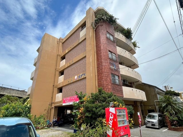 建物外観　オアゾ★那覇市与儀エリア