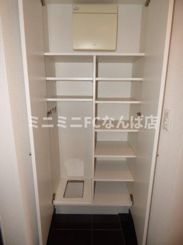 ラブニール西長堀パークフロントの玄関写真
