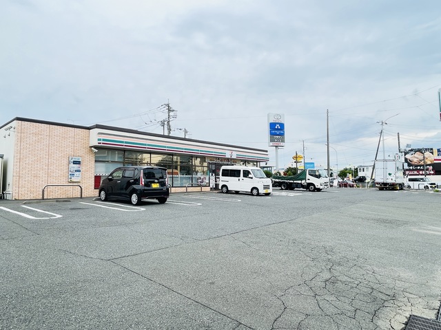 コンビニ　セブンイレブン横浜瀬谷北新店（コンビニ）まで484m