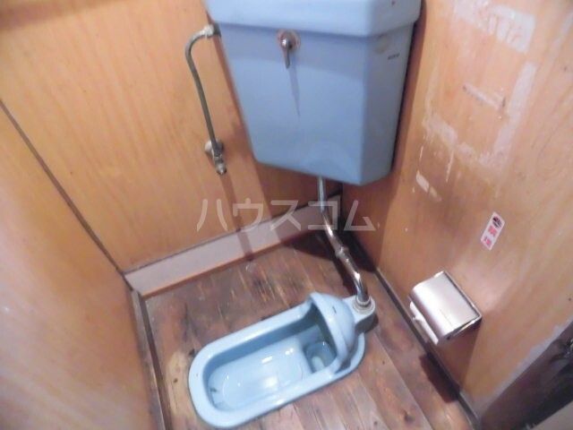 渡辺荘のトイレ写真