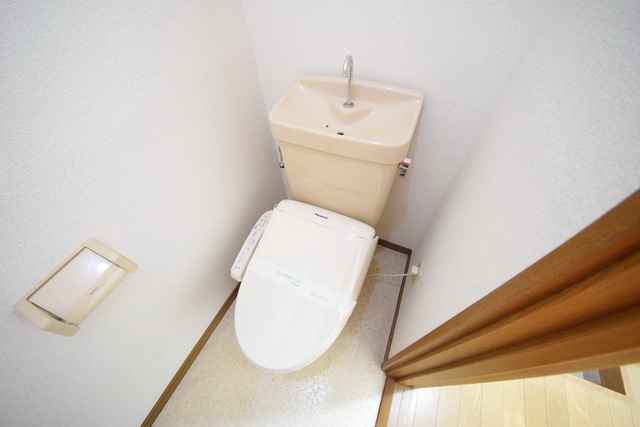 ブリックアーバーのトイレ写真