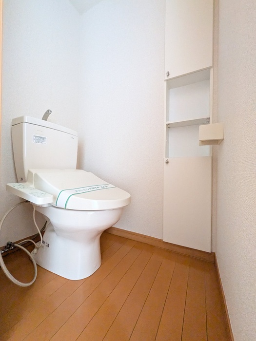 アーバン国立のトイレ写真