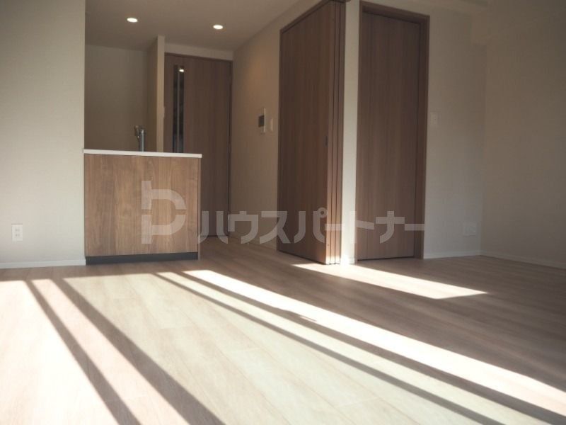 ヴァースクレイシア赤羽の居間写真