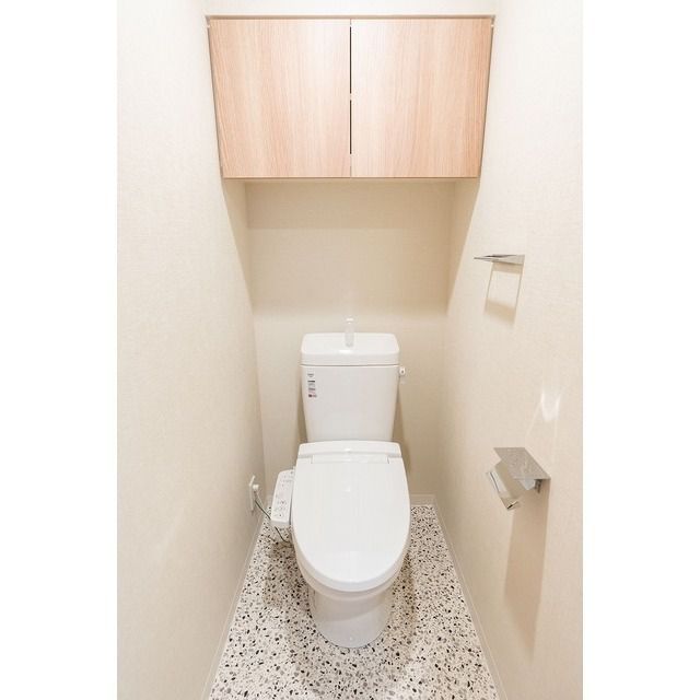 市谷台町坂フロントのトイレ写真