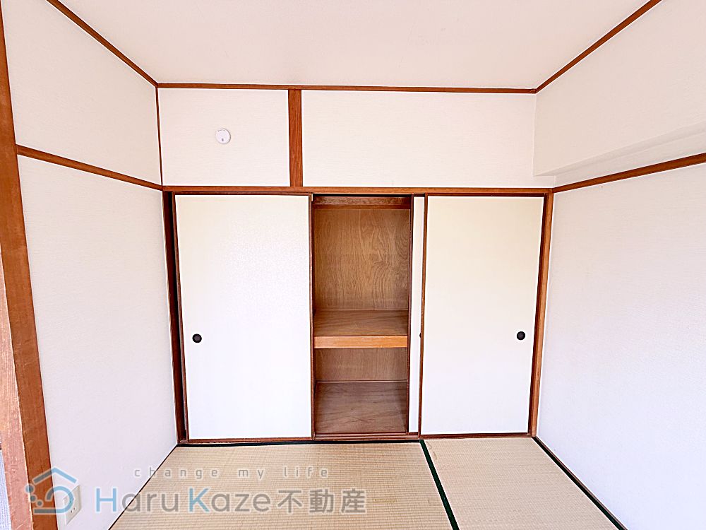 名鉄常滑線 道徳駅 徒歩6分 7階建 築45年の内装写真