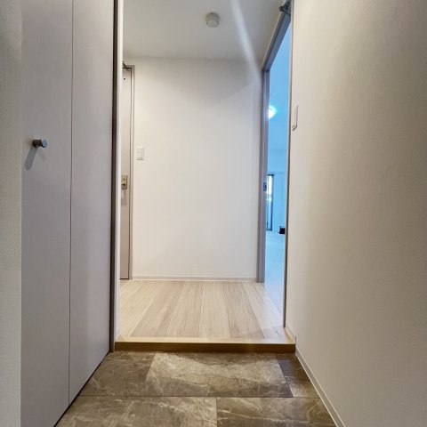 玄関　同仕様タイプです