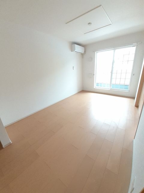 プリムラの居間写真