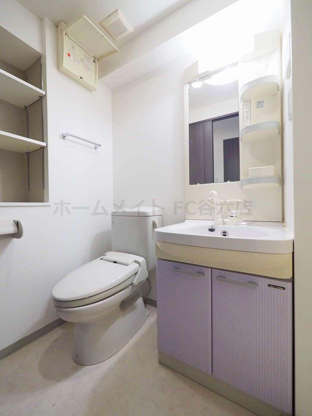 ディナスティ松屋町IIのトイレ写真