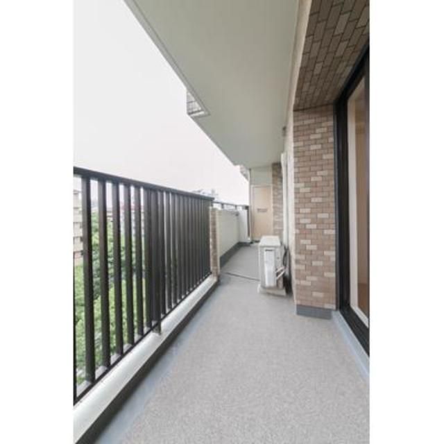 バルコニー　※写真は同タイプ住戸です。