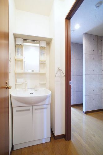 洗面設備　忙しい朝に　とっても便利なシャンプードレッサー★