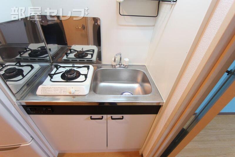 キッチン　ガスコンロ付き