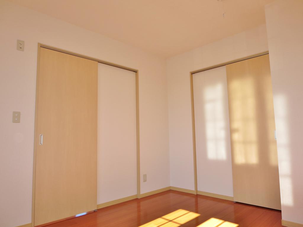 その他部屋・スペース　南居室　陽当たり〇　WIC
