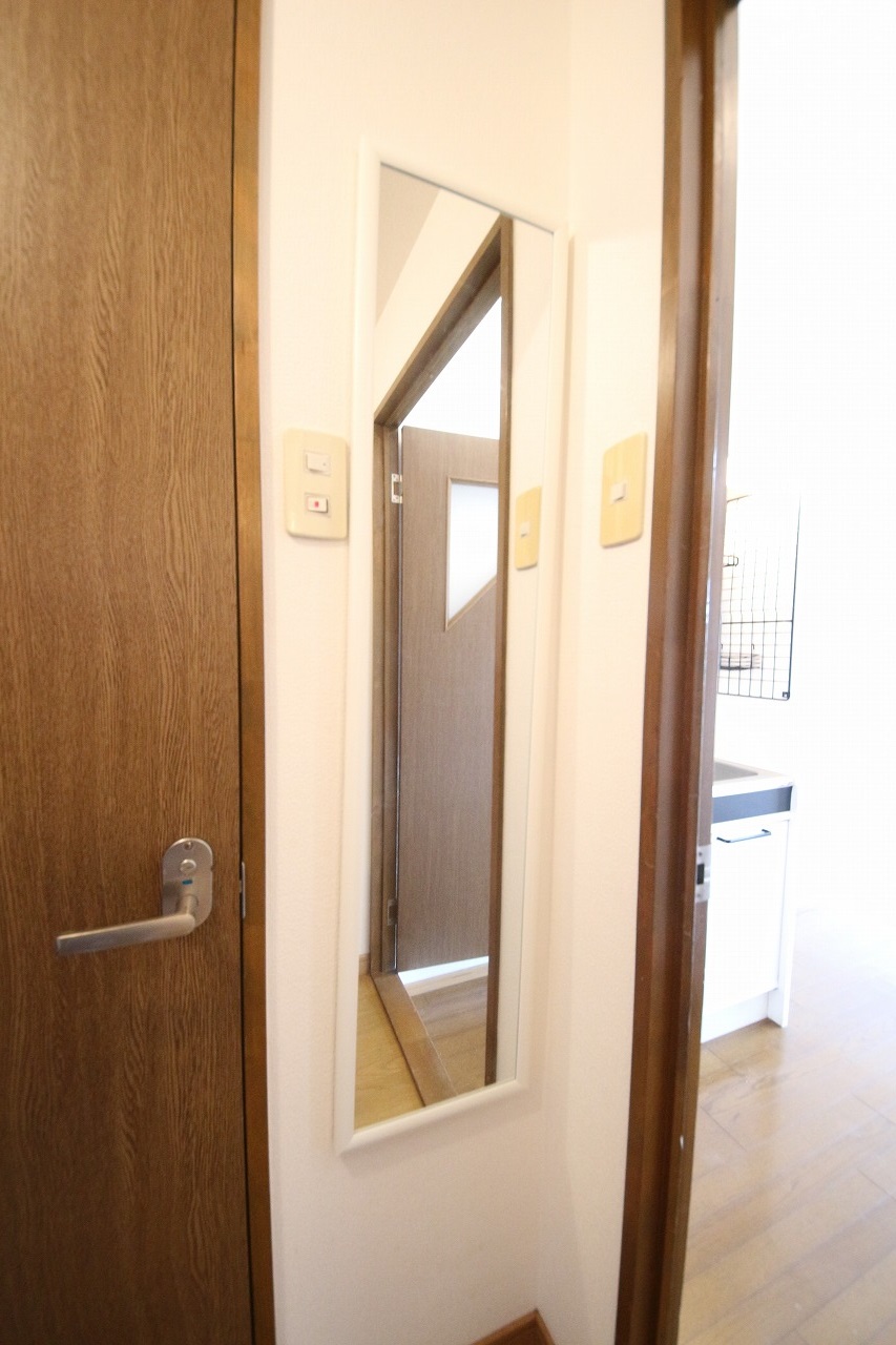 その他設備　姿見