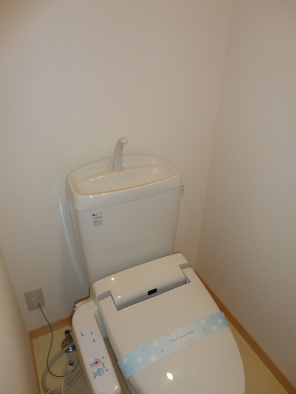 トイレ　洗浄便座付