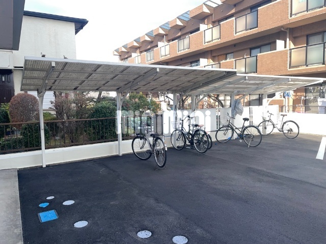 その他共有部分　駐輪スペースです