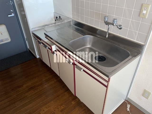 キッチン　自炊派に最適なキッチンスペースです