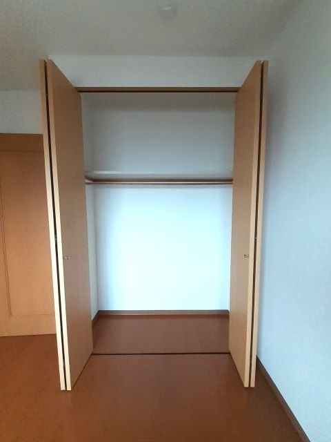 収納　北側洋室