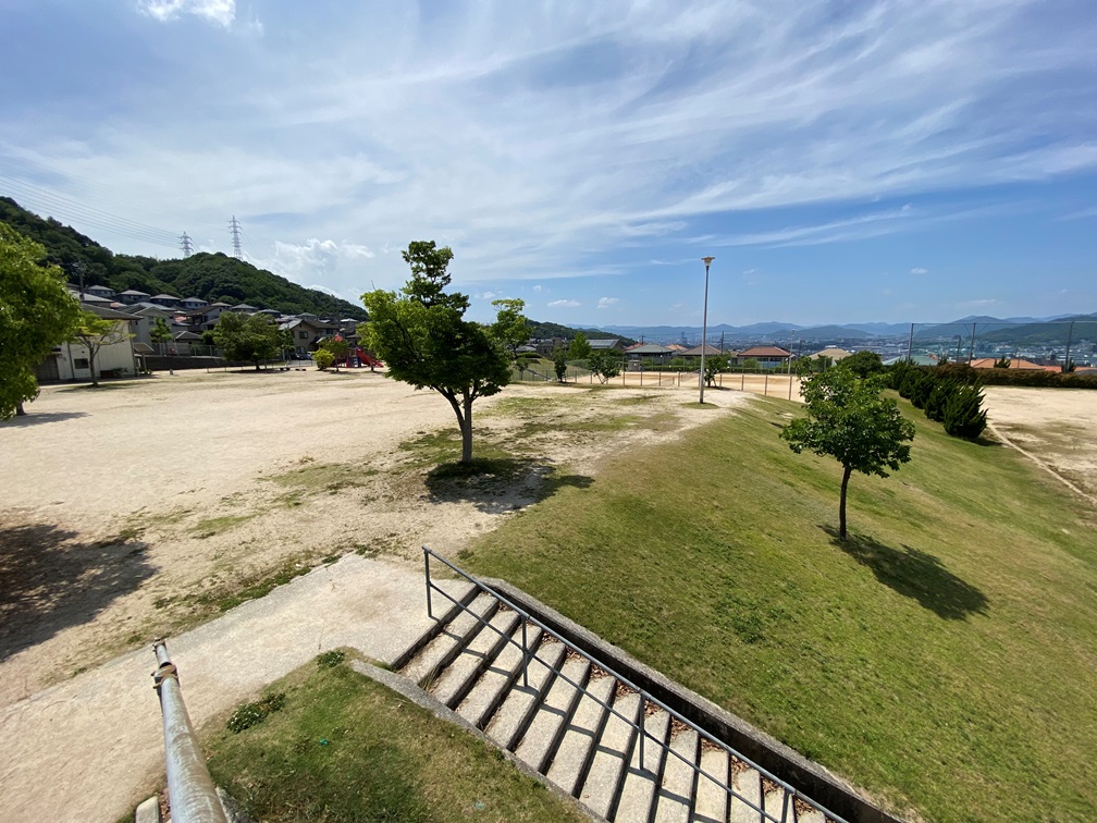 公園　安芸矢野ニュータウン中央公園（公園）まで614m