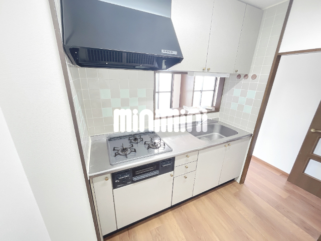 キッチン　お問い合わせはミニミニ徳重店へ。