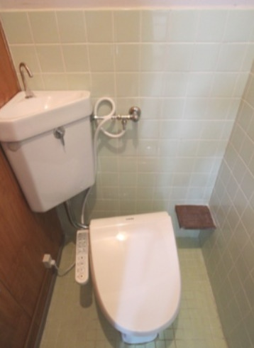 トイレ　清潔感のあるトイレです