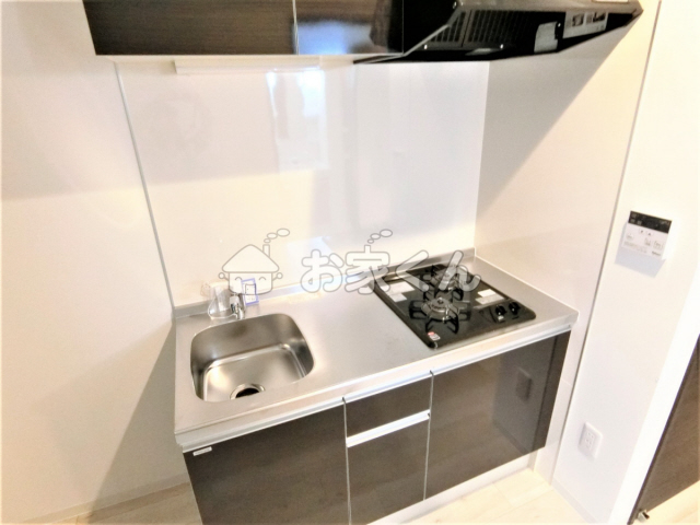 キッチン　二口ガスコンロ付きシステムキッチン