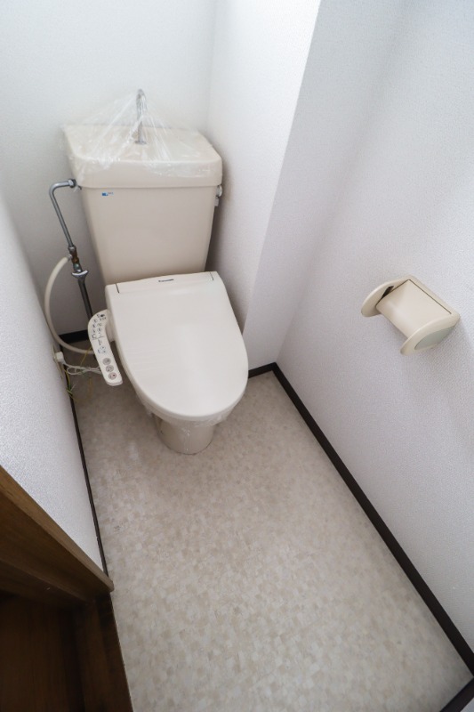 トイレ　図面と現状に相違がある場合には現状を優先