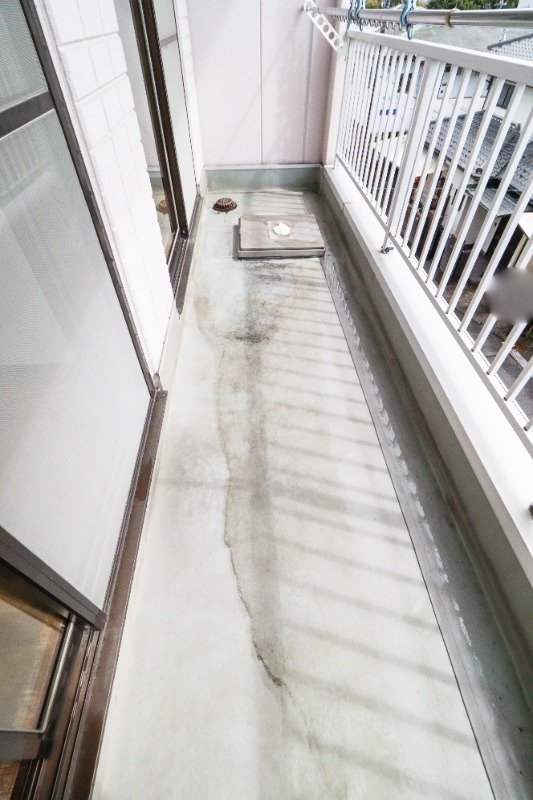 バルコニー　図面と現状に相違がある場合には現状を優先