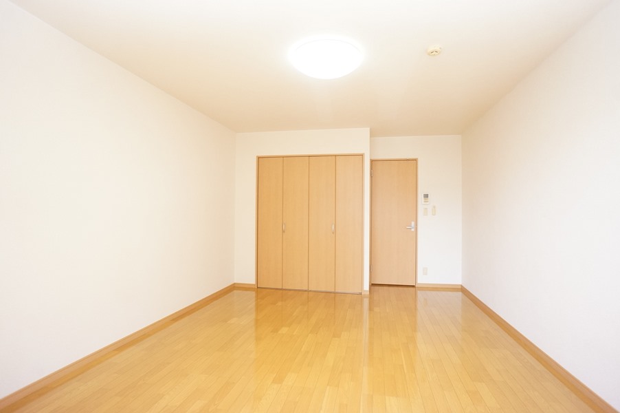 その他部屋・スペース　洋室１０帖！フローリング仕様！エアコン付！