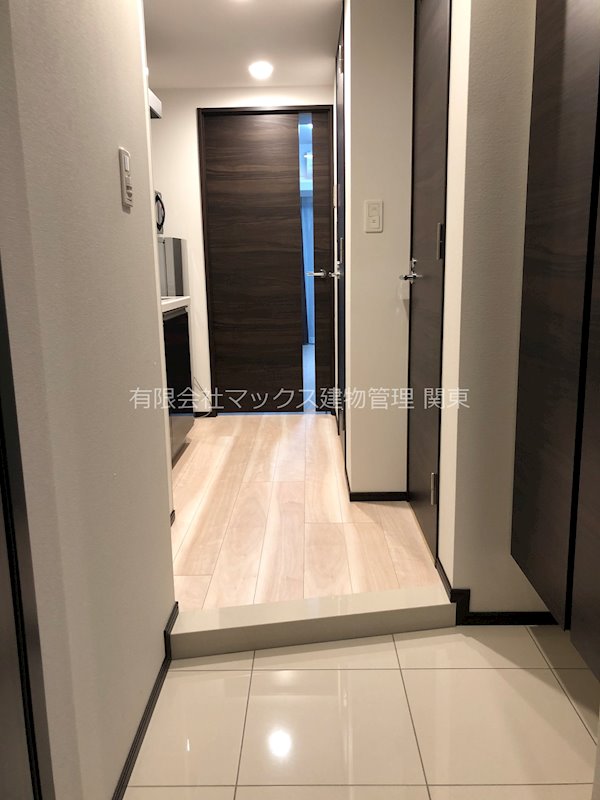 玄関　■□仲介手数料は半月分【0.55ヶ月】です！家具家電付き対応