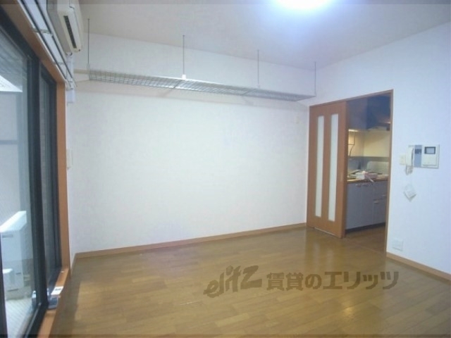 居室・リビング　居室