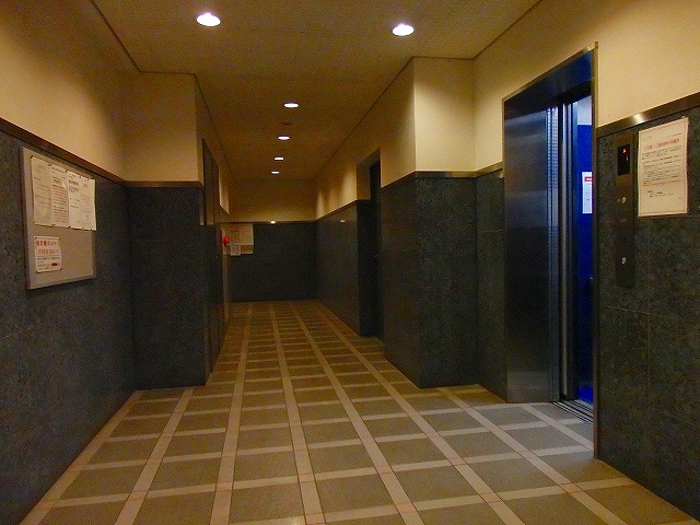 ロビー