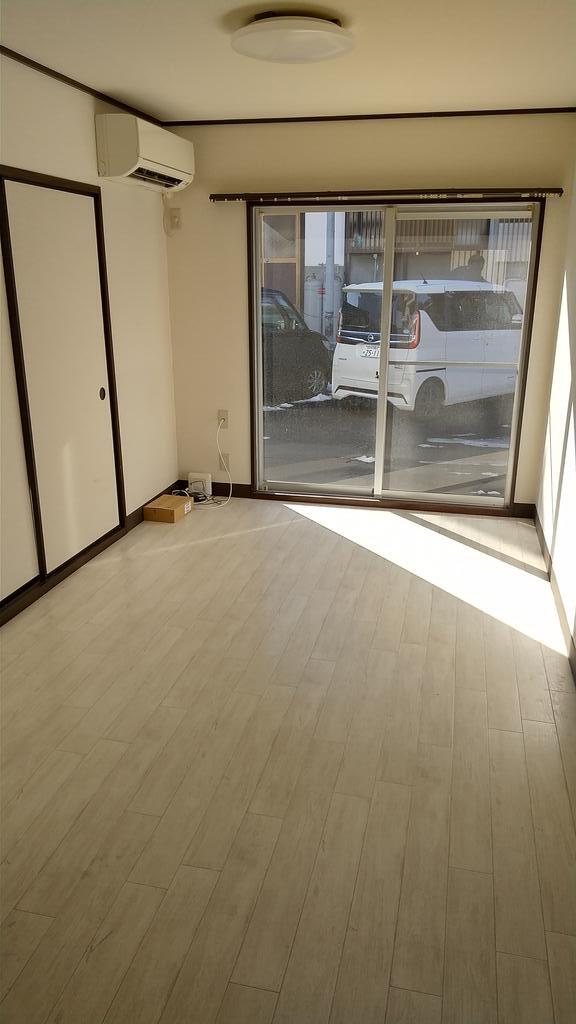 ミースムーンの居間写真