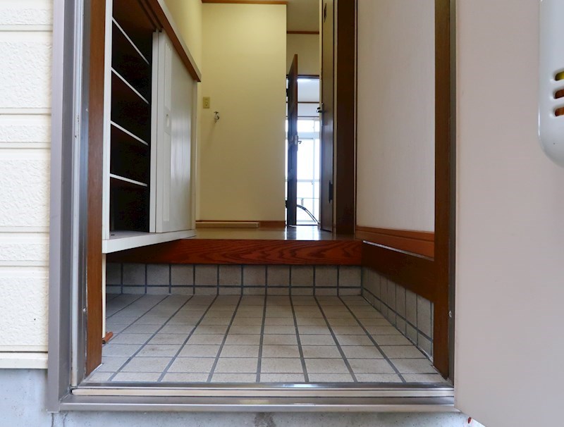 玄関　同型タイプ