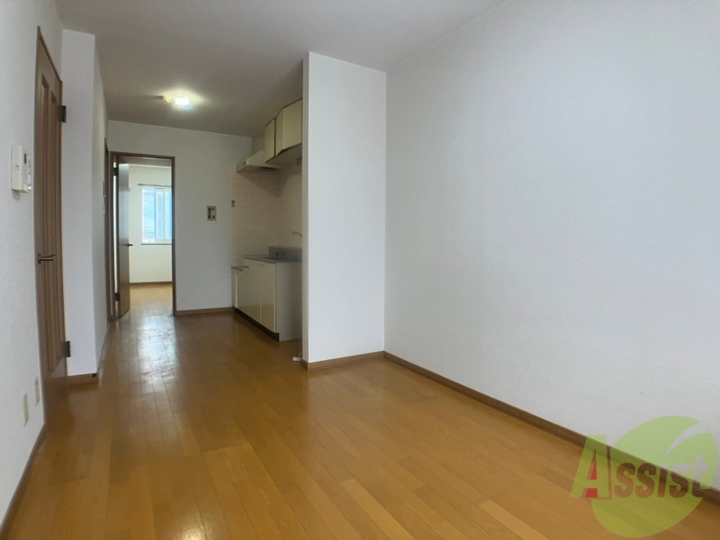 居室・リビング　広くてキレイなお部屋が広がっていて、充実した生活が送れそう。