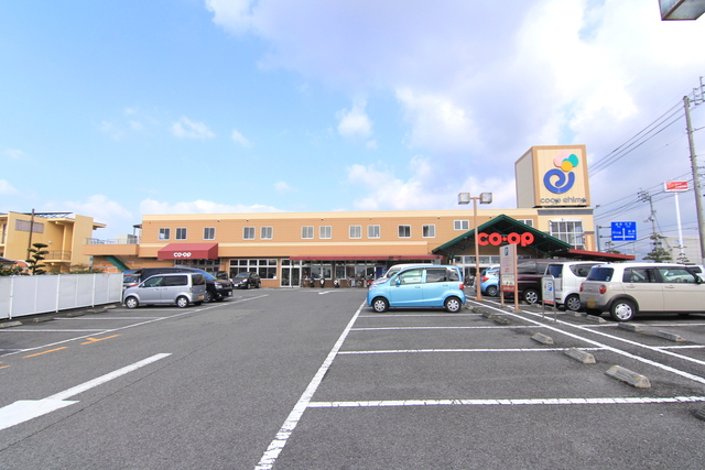 スーパー　コープ束本店（スーパー）まで450m
